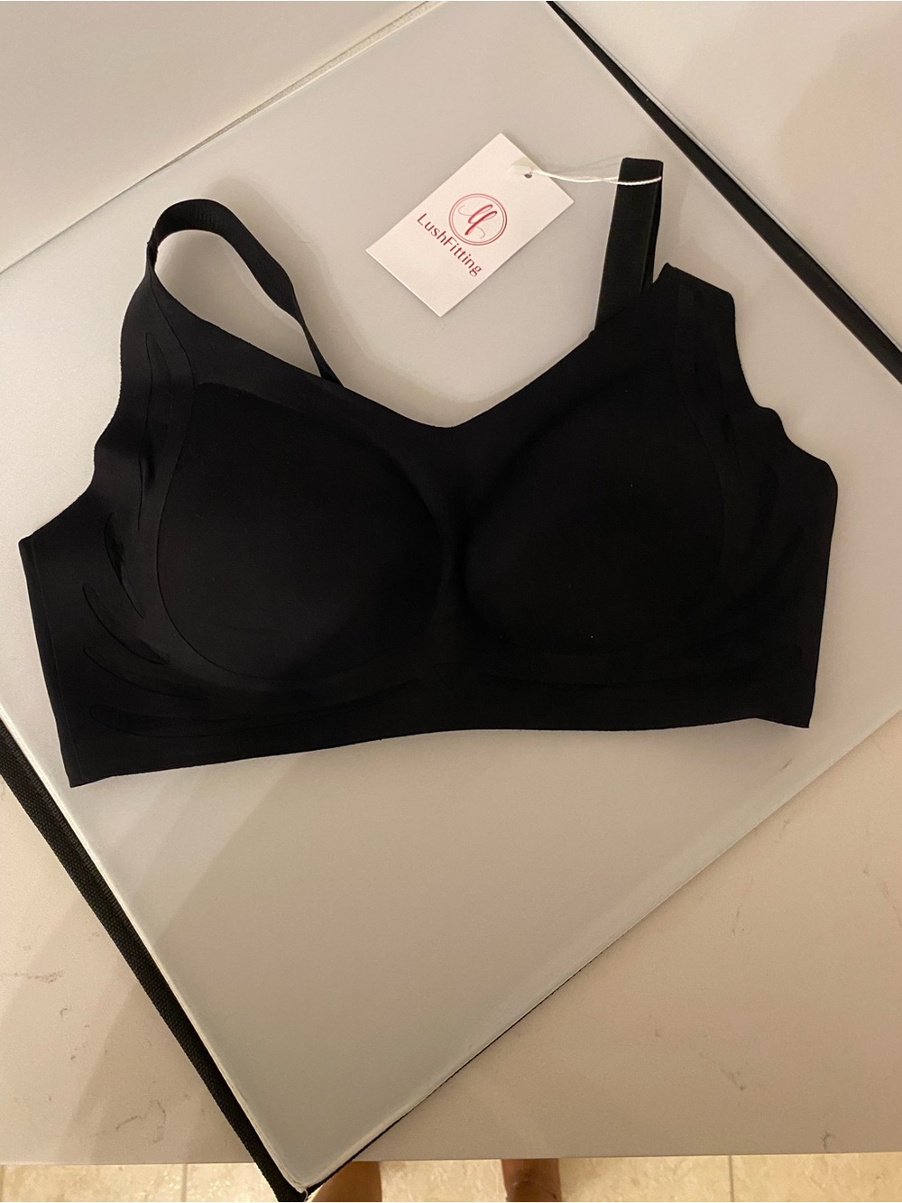 NWT Shapermint Black Wire-Free Smooth Molding Bra, Size L